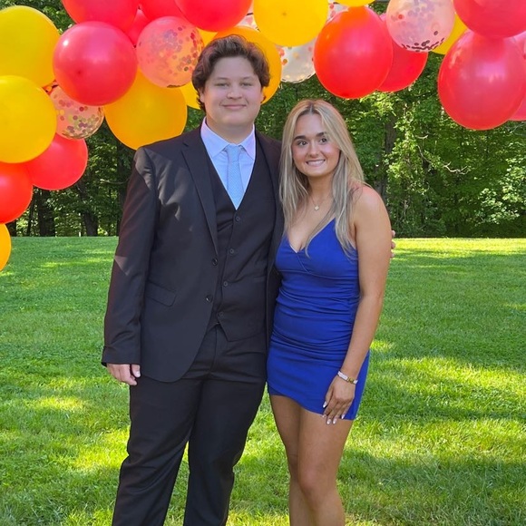 Meet your Posher, Isabella - Picture 1 of 1